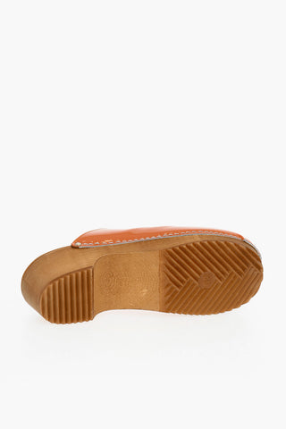 Sabot In Vernice Con Suola In Legno
