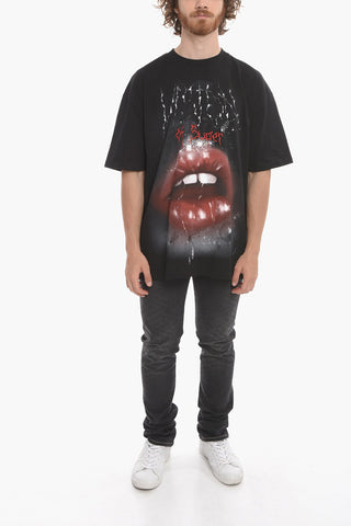 Crewneck T-shirt with Lip-print