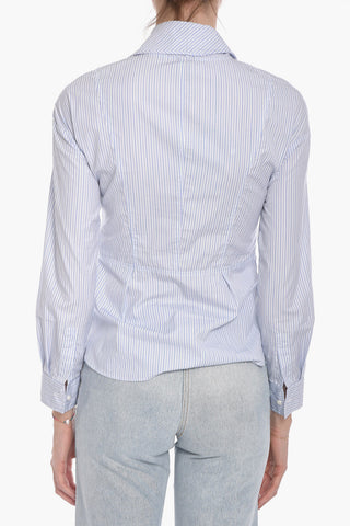 Camicia con Fantasia a Righe e Dettaglio da Allacciare