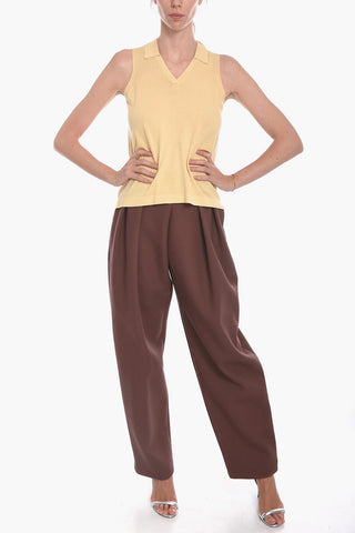 Sleeveless Top with V-neckline