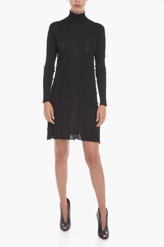 Vestito Midi a Maniche Lunghe con Dettagli Cut-out