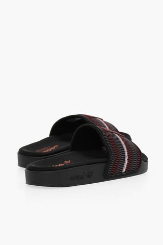 Slides ADILETTE PATCHWORK Con Logo Ricamato