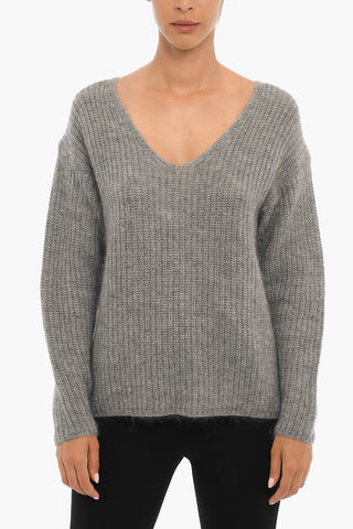 Maglia in Tinta Unita con Scollo a V