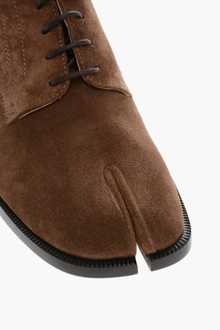 M22 Tabi Toe Suede Derby Shoes