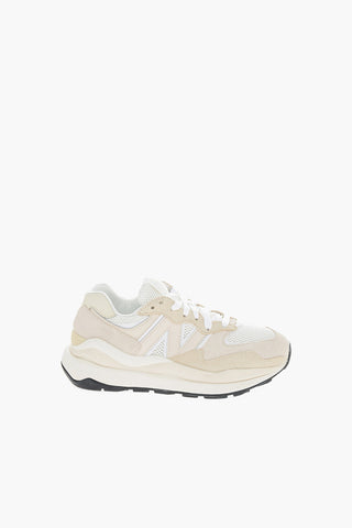 Sneakers Basse in Camoscio e Tessuto