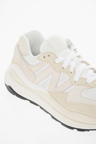 Sneakers Basse in Camoscio e Tessuto