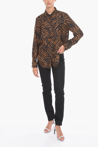 Camicia in Seta con Fantasia Zebrata e Abbottonatura Nascosta