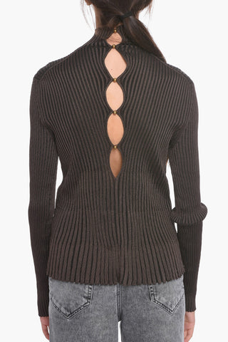 Ribbed Turtle-neck Sweater with Back Closure