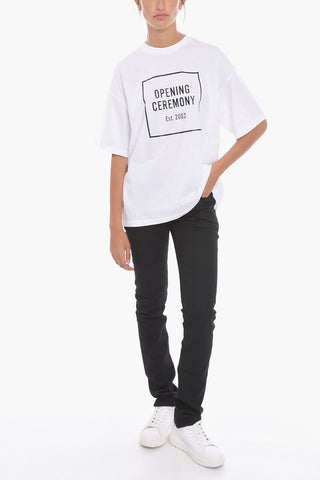 T-Shirt Girocollo in Tinta Unita con Logo Stampato a Contrasto