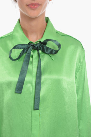 Camicia in Satin con Dettaglio da Allacciare