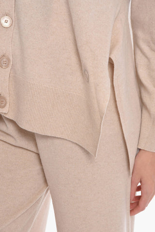 Cardigan Relax Fit in Misto Cashmere con Spacchi Laterali
