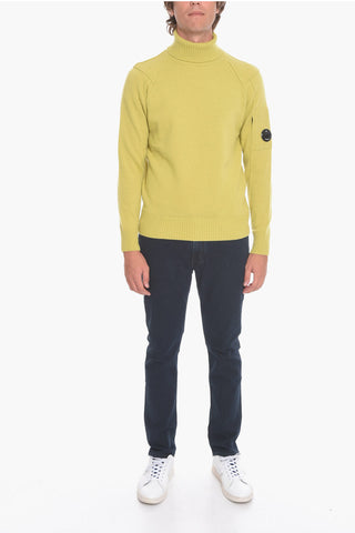 Maglia a Collo Alto in Misto Lana con Cuciture a Vista