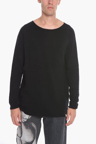 EYE MAN MERZ B. SCHWANEN Solid Color Crew-neck Sweater