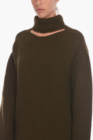 Turtleneck SCOTTISH Pullover with Cut-Out