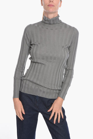 Maglia a Collo Alto a Costine in Misto Cashmere