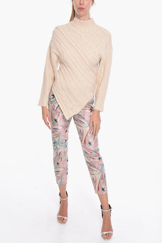 Maglia a Collo Alto in Misto Cashmere con Orlo Asimmetrico