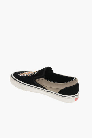 ANAHEIM FACTORY Sneakers Slip On in Pelle e Tessuto con Tigre Ricamata 