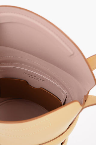 Bucket Bag CURVE SMALL in Pelle con Tracolla Regolabile