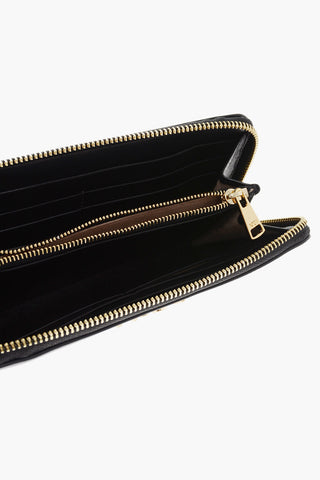 Leather wallet with Golden Effect Embossed Logo