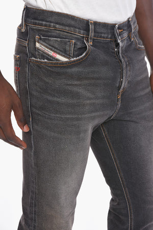 Cropped-Jeans D-FINING mit Distressed-Effekt 17cm