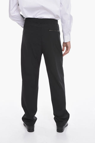 Pantaloni in Gabardine a Vita Bassa con Pince