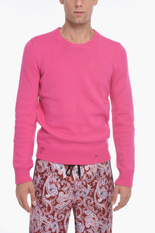 Maglia in Cashmere con Dettaglio Distressed e Logo Ricamato