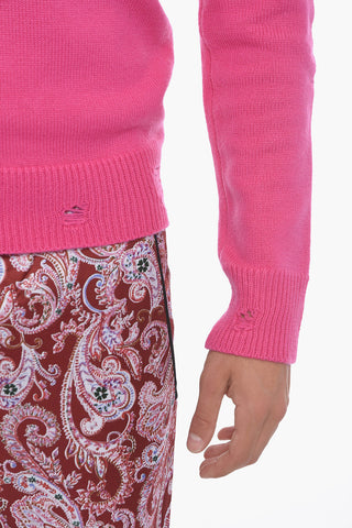 Maglia in Cashmere con Dettaglio Distressed e Logo Ricamato