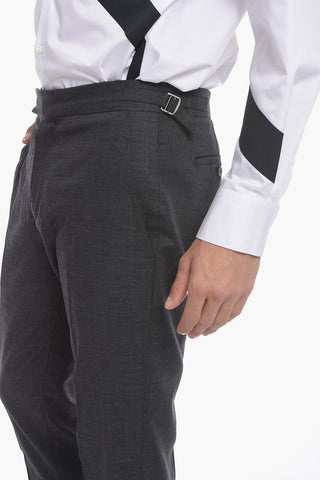 Pantaloni in Gabardine a Vita Bassa con Pince