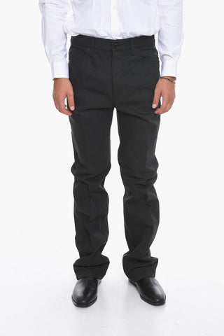 Jeans Over a Vita Bassa