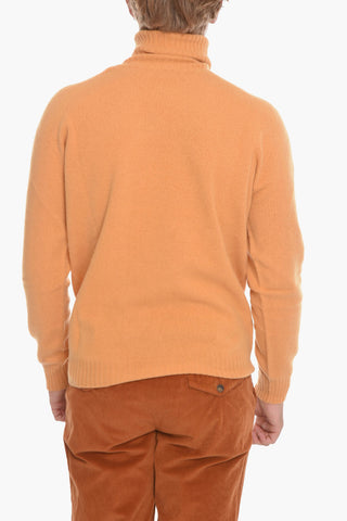 Turtle-neck Sweater with Ribbed Edges
