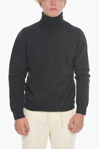 Virgin Wool Turtleneck Sweater