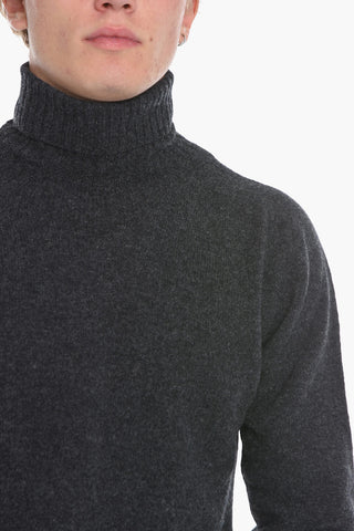 Virgin Wool Turtleneck Sweater