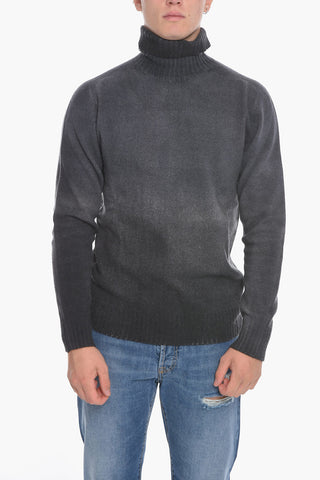 Virgin Wool Turtleneck Sweather