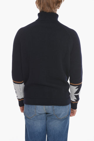 Woven Sweather with Turtleneck
