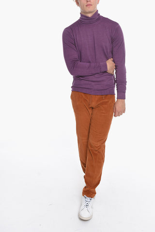 Virgin Wool Lightweight Turtleneck Sweater