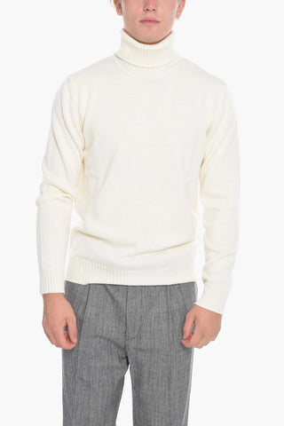 Virgin Wool Turtleneck Sweater