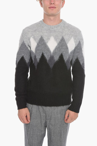 Argyle Motif Crew-Neck Sweater