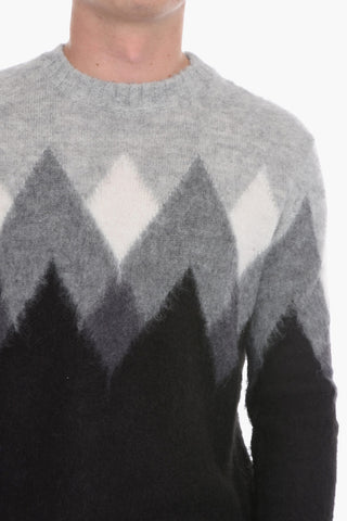 Argyle Motif Crew-Neck Sweater