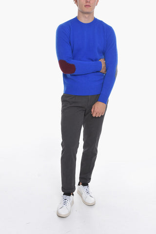 Crewneck Sweather with Patches on the Sleeves