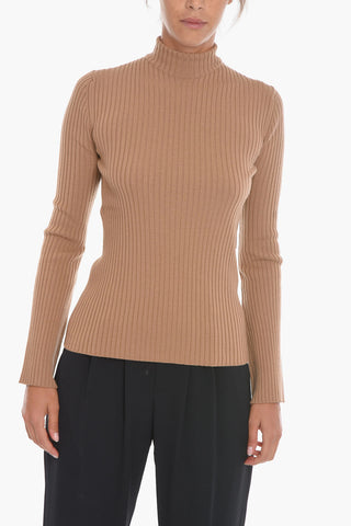 Maglia a Collo Alto in Lana a Coste