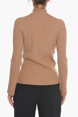 Maglia a Collo Alto in Lana a Coste