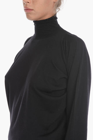 Maglia a Collo Alto in Lana Senza Cuciture