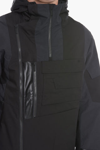 BLK Multipocketed Windbreaker with Decentralized Zip
