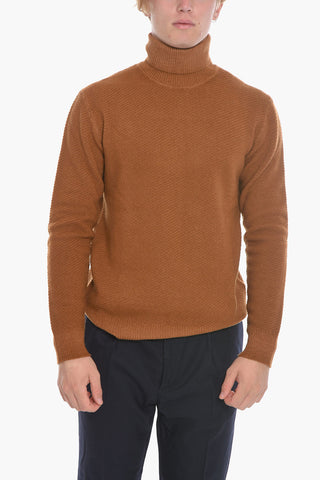 Virgin Wool Turtleneck Sweater