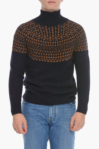 Maglia a Collo Alto in Cashmere con Motivo Geometrico