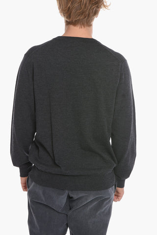 Maglia in Lana Vergine con Collo a V