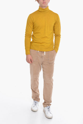 Virgin Wool Turtleneck Sweater