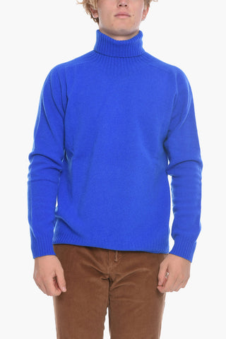 Maglia a Collo Alto in Lana Vergine