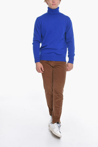 Maglia a Collo Alto con Bordi a Coste
