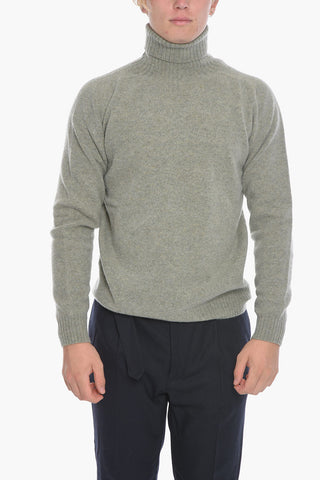 Virgin Wool Turtleneck Sweater